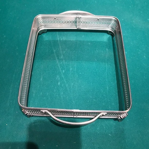 Silver Footed Tray for a glass casserole dish - Picture 5 of 8